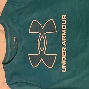 Under armour shirt